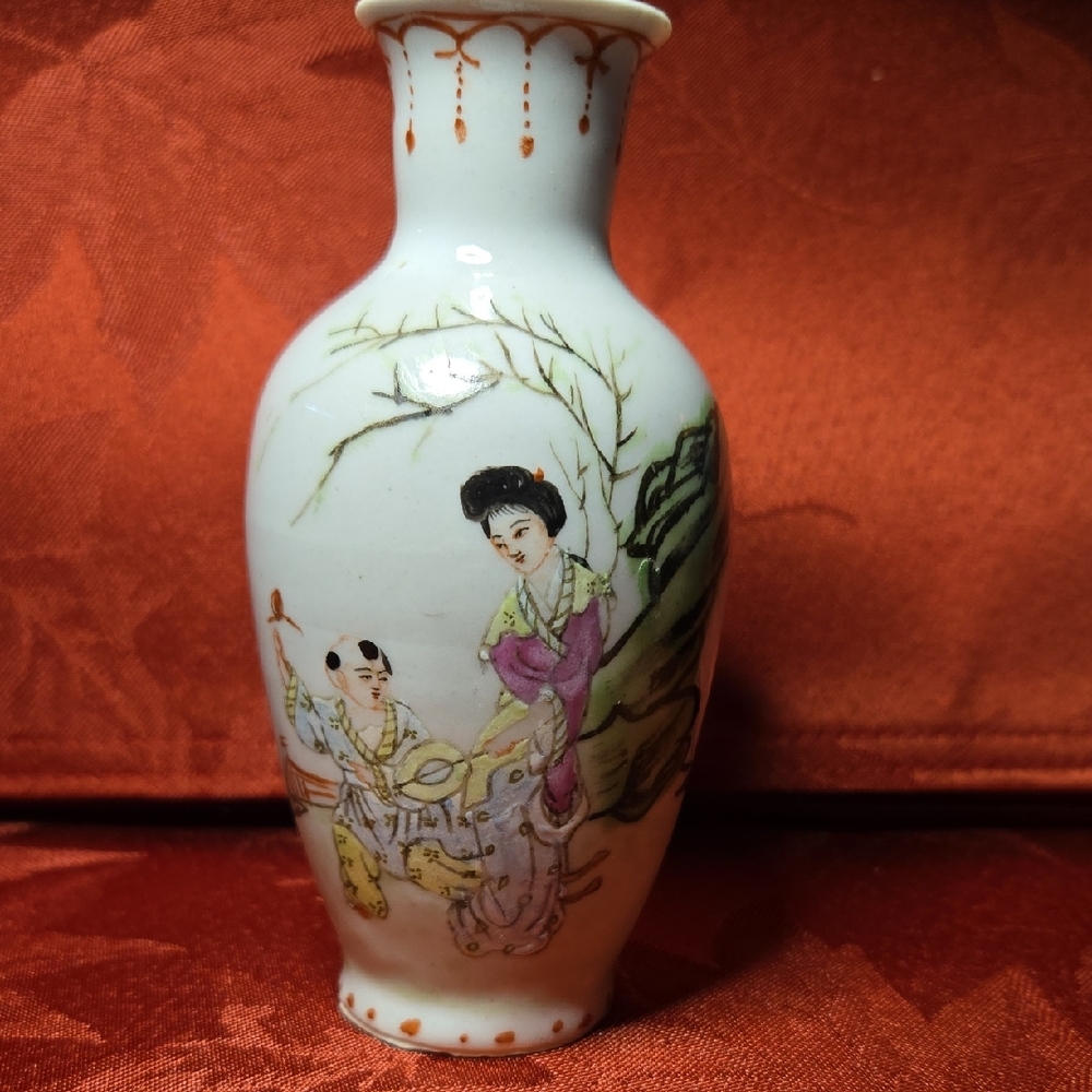 Vintage White Porcelain Mini Vase with Green and Purple Figures